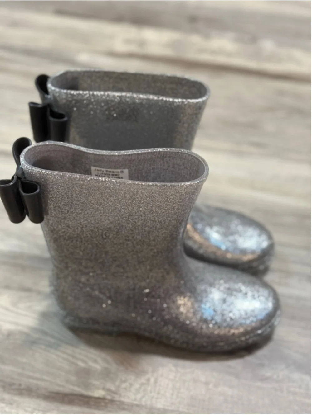 Jelly Beans Girls Silver Glitter Rain Boots Black Bow Size 2 - Picture 3 of 5